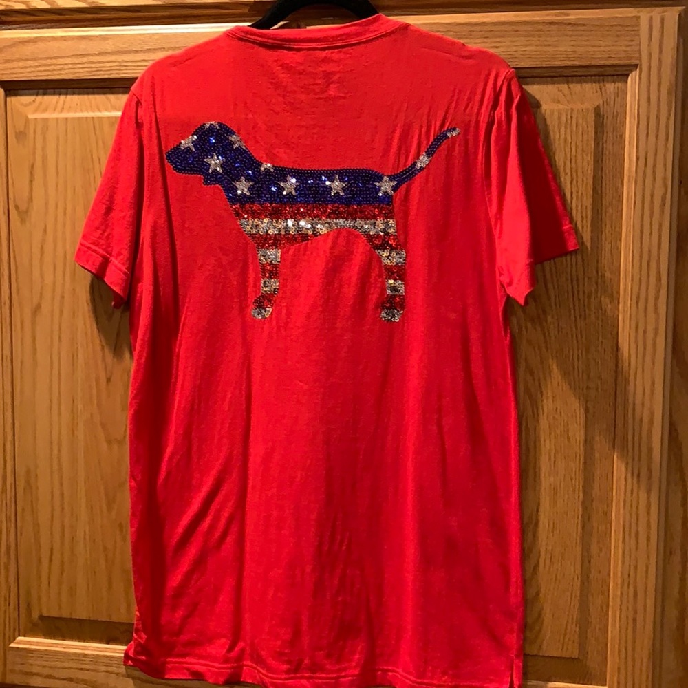 VS Pink T-shirt in red size small, Large dog logo